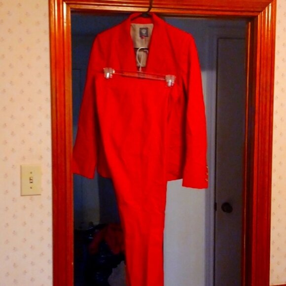 Vince Camuto Pants - SIZE 6 VINCE CAMUTO RED UNLINED PANT SUIT